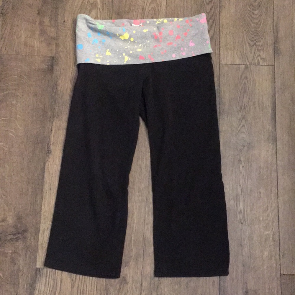 Victoria's Secret PINK Capri Yoga Pants LOVE Size Medium Black Crop Workout